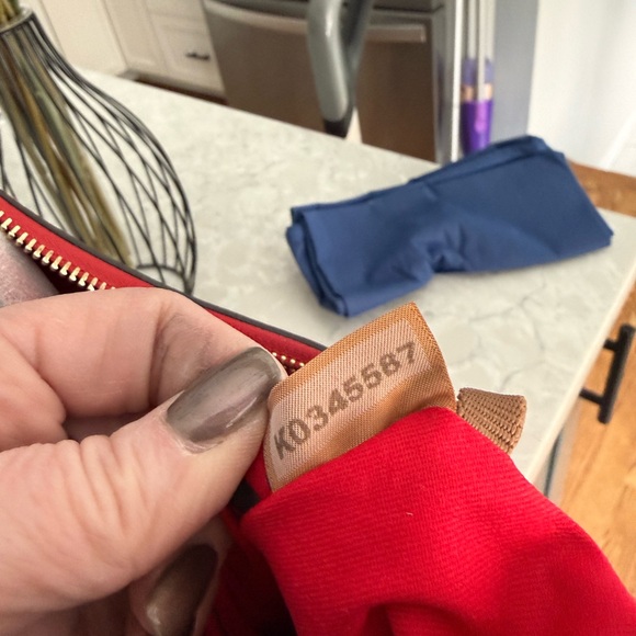 Dooney & Bourke Saffiano Hobo Shoulder Bag in red with matching wallet - Picture 6 of 11